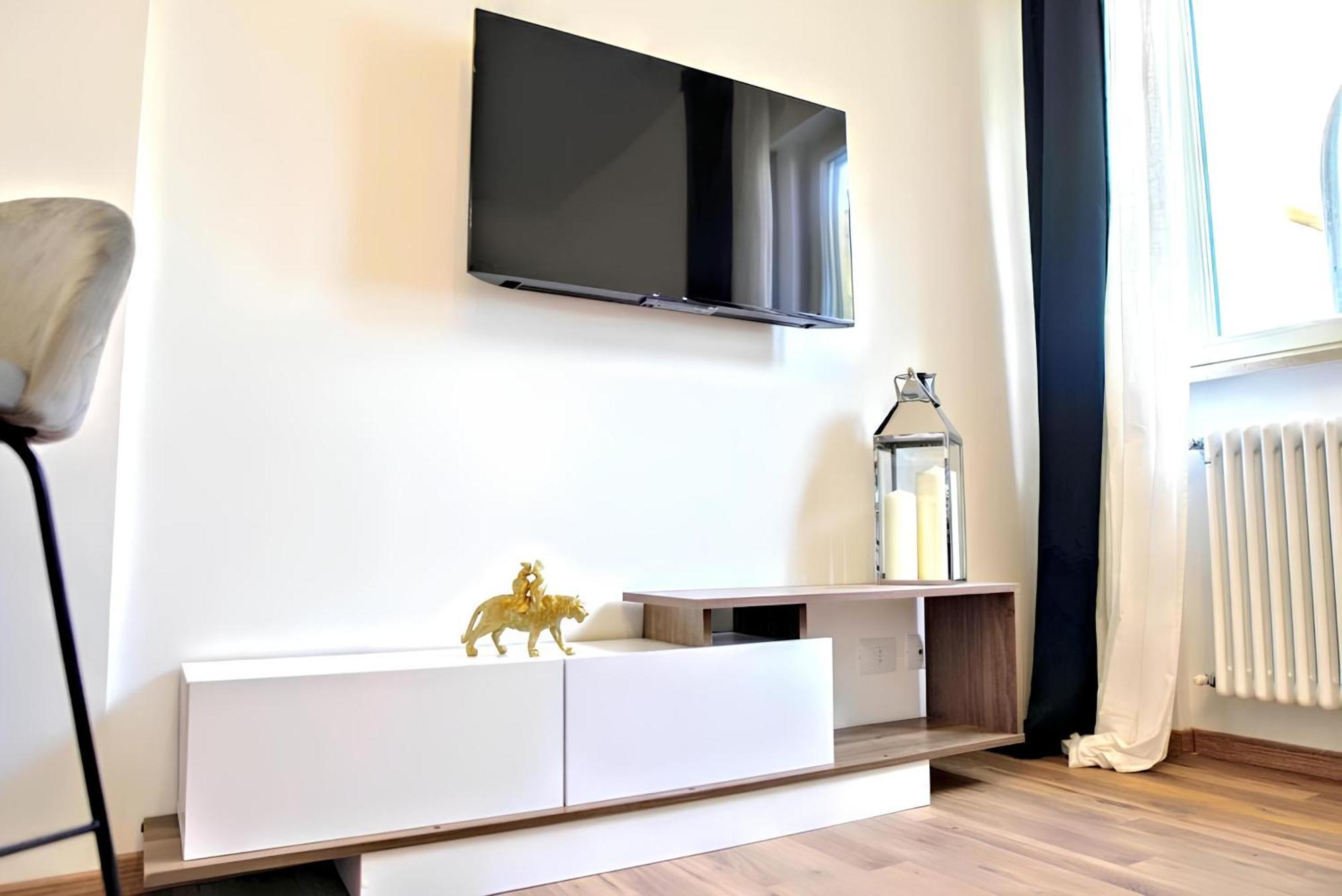 Апартаменты Vuel Sea View House -10 Minutes From The Airport Фьюмичино Экстерьер фото