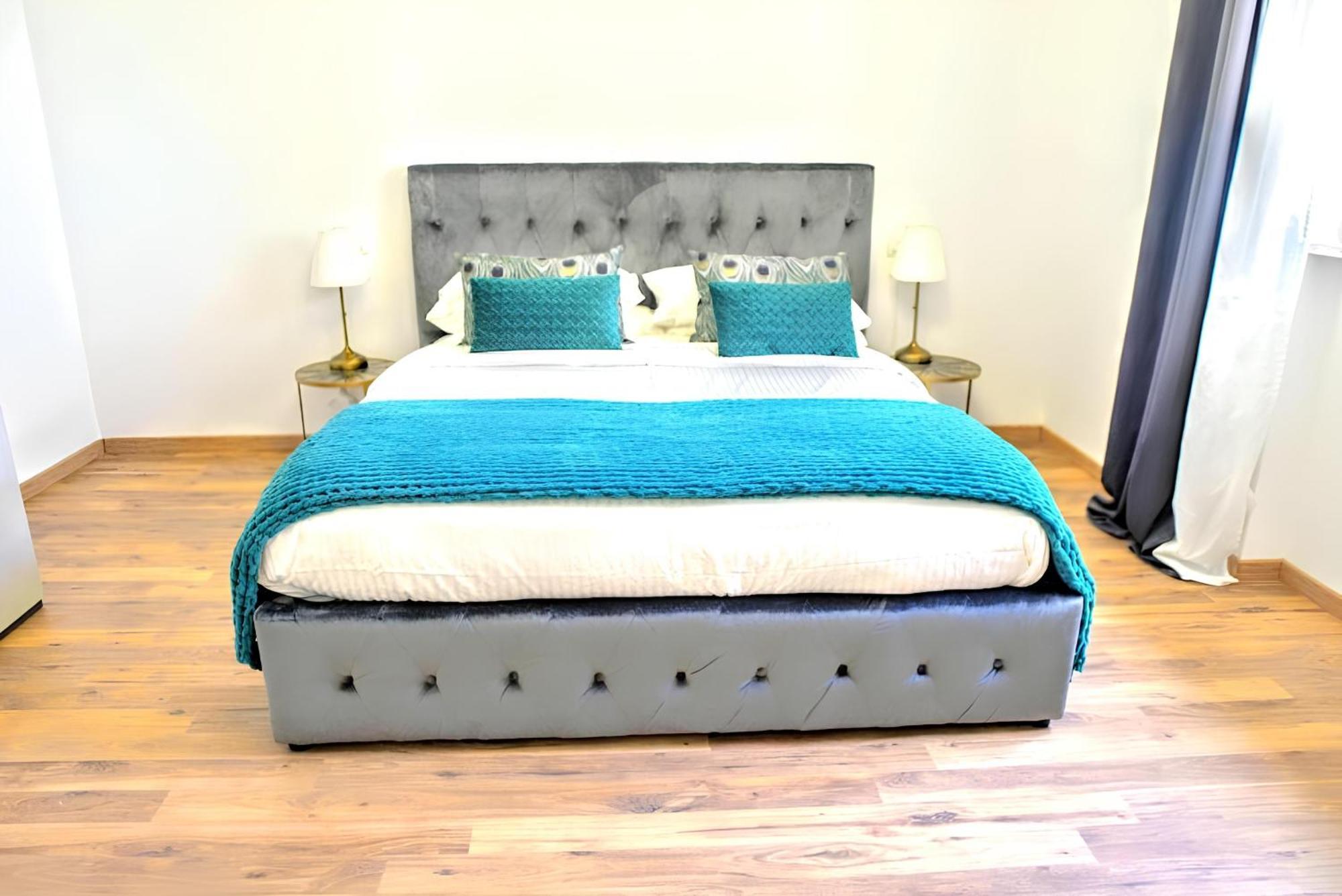 Апартаменты Vuel Sea View House -10 Minutes From The Airport Фьюмичино Экстерьер фото