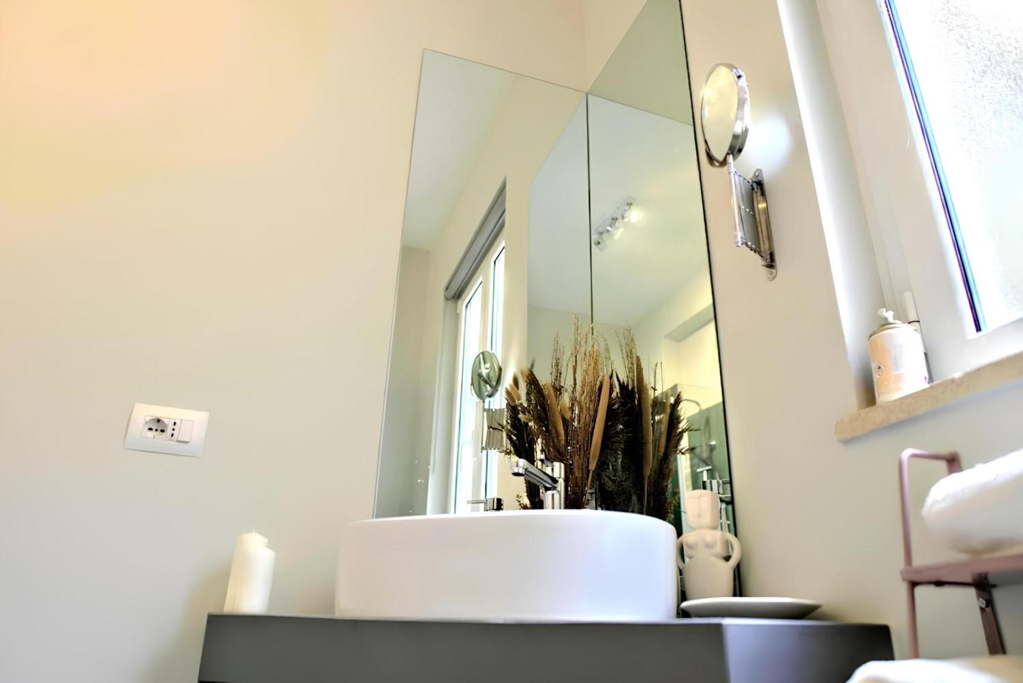 Апартаменты Vuel Sea View House -10 Minutes From The Airport Фьюмичино Экстерьер фото