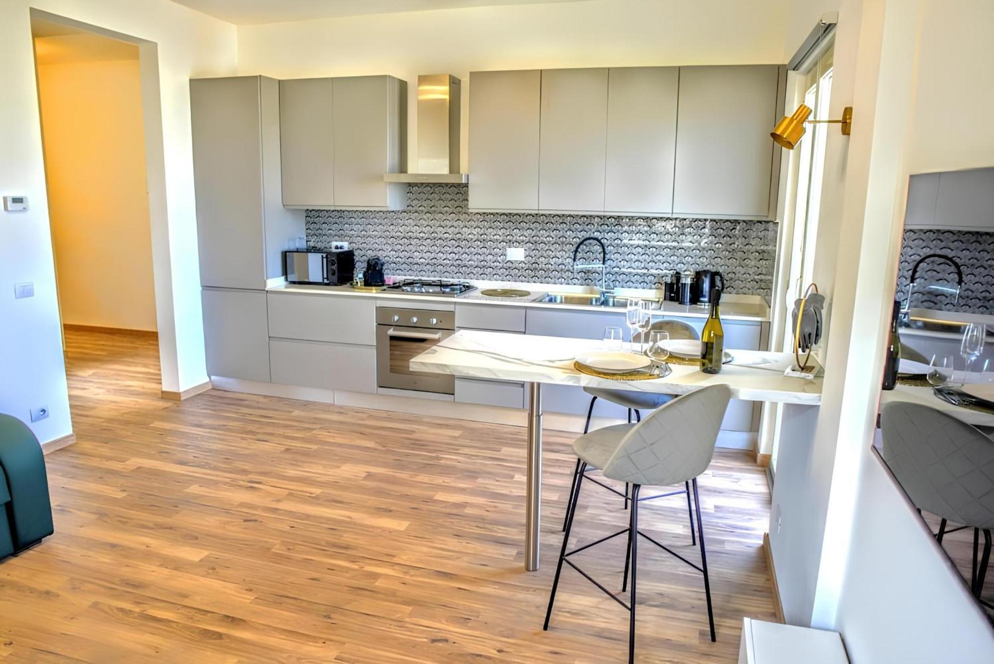 Апартаменты Vuel Sea View House -10 Minutes From The Airport Фьюмичино Экстерьер фото